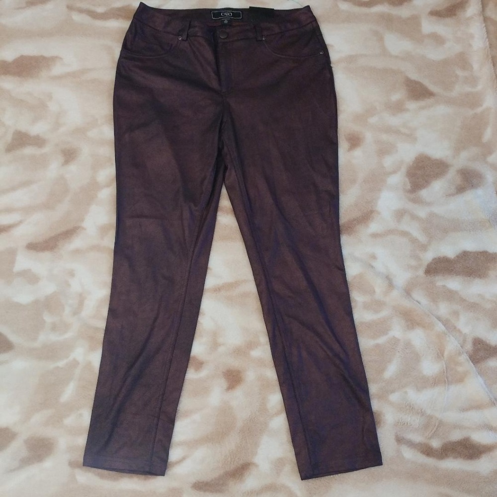 CATO Fashions Skinny Leg Wine Pant - Size 12 NWT